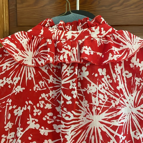 Top - Picture 4 of 5